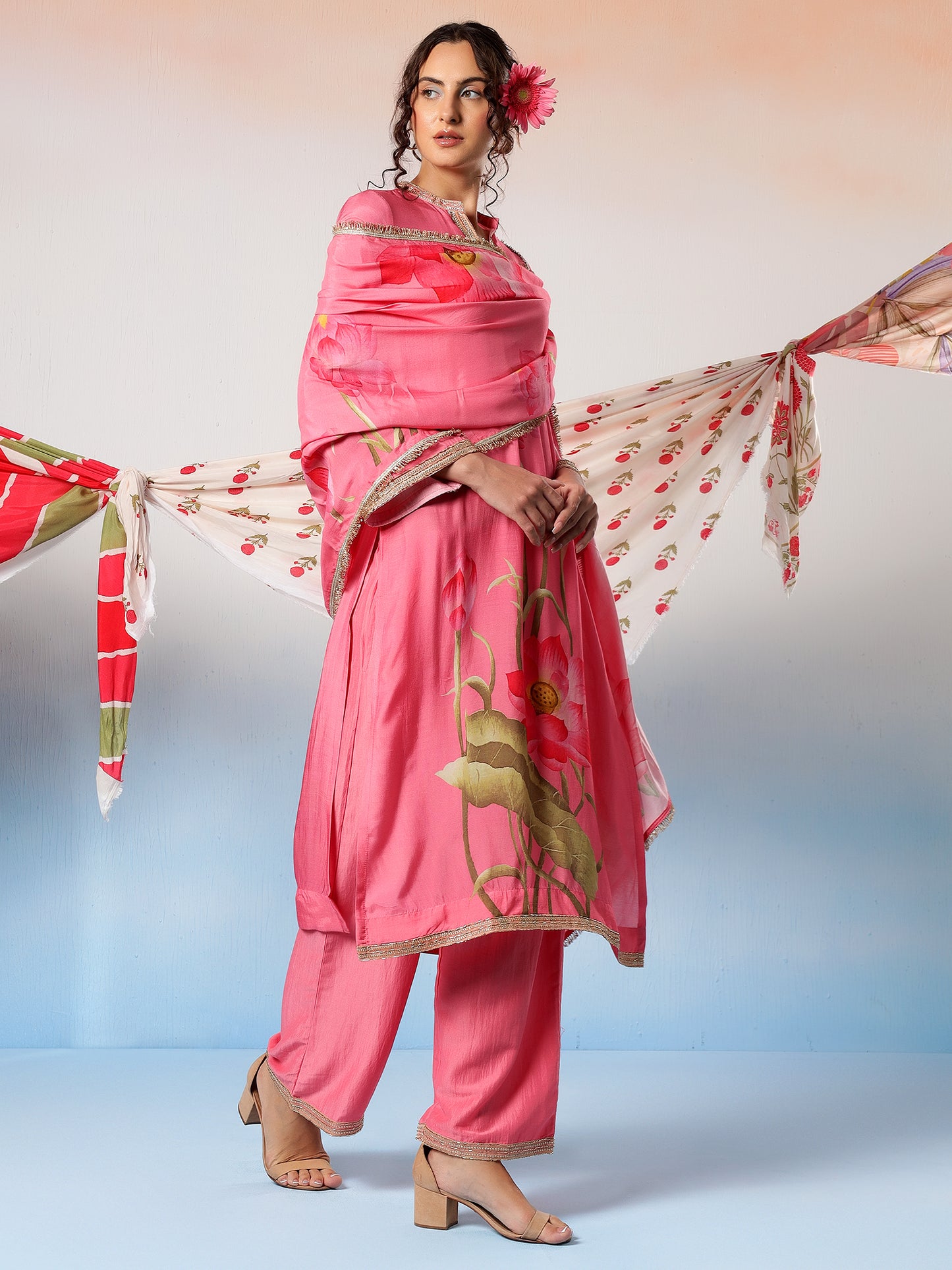 Leela Muslin Pink Floral Printed Kurta Set