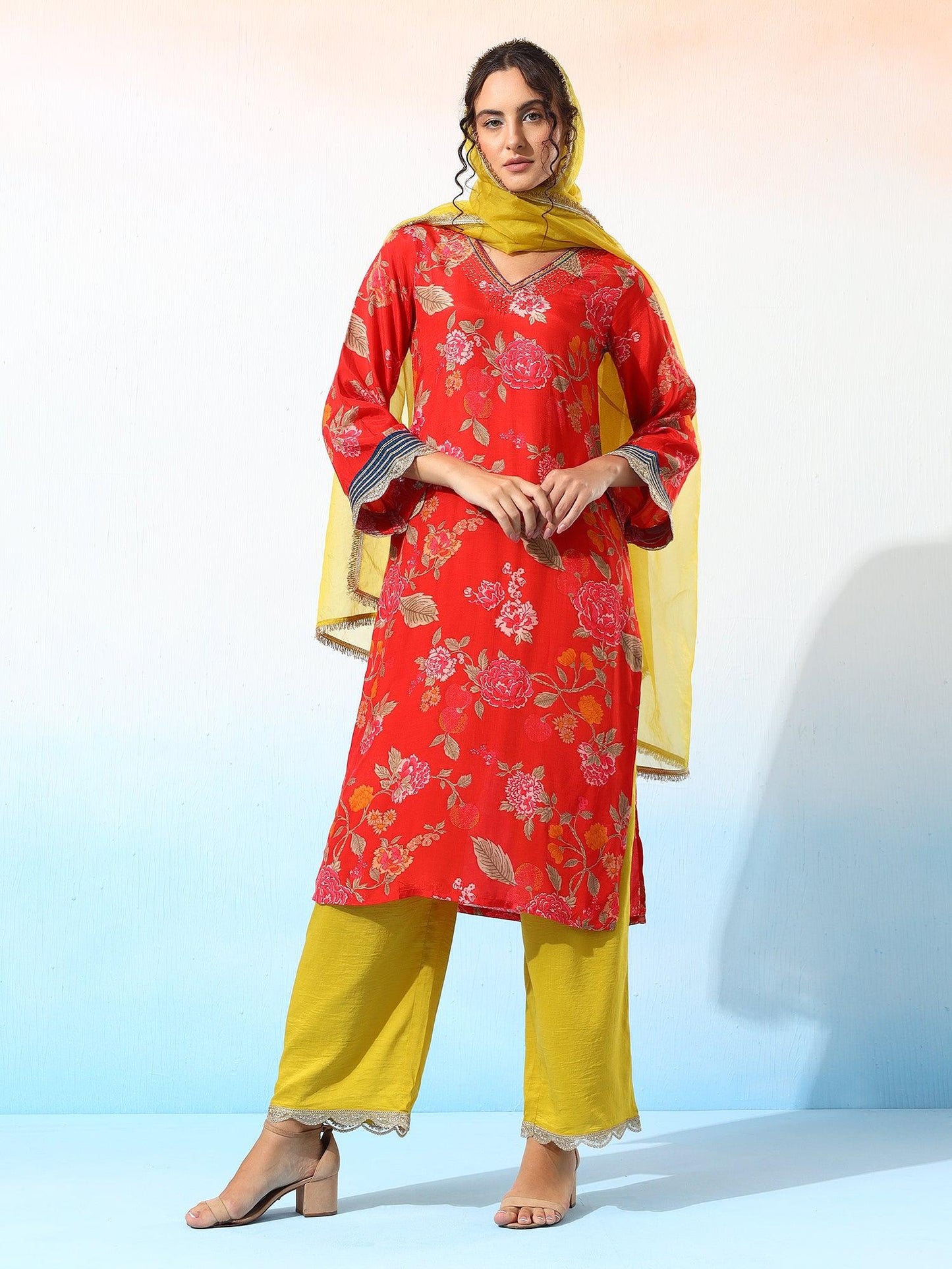 Aarya Muslin Floral Kurta Set