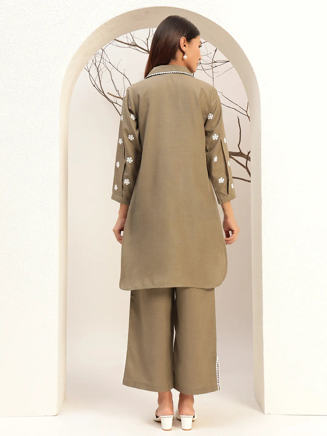 Olive Color With Collar Neck Casual Tunic With Trouser Co-Ords Set