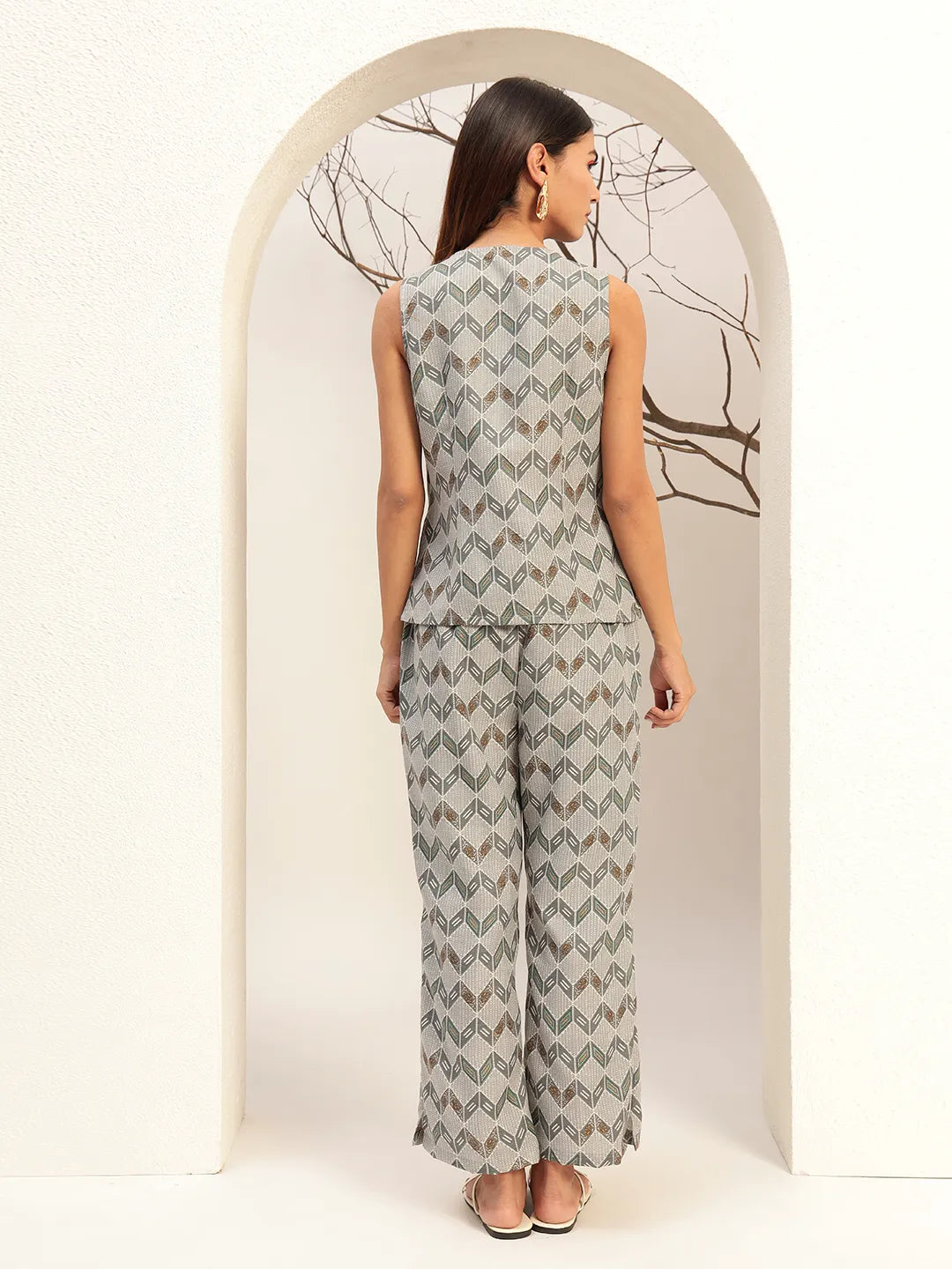 Grey Printed with V-Neck Causal Tunic & Trouser With Waistcoat Co-Ords