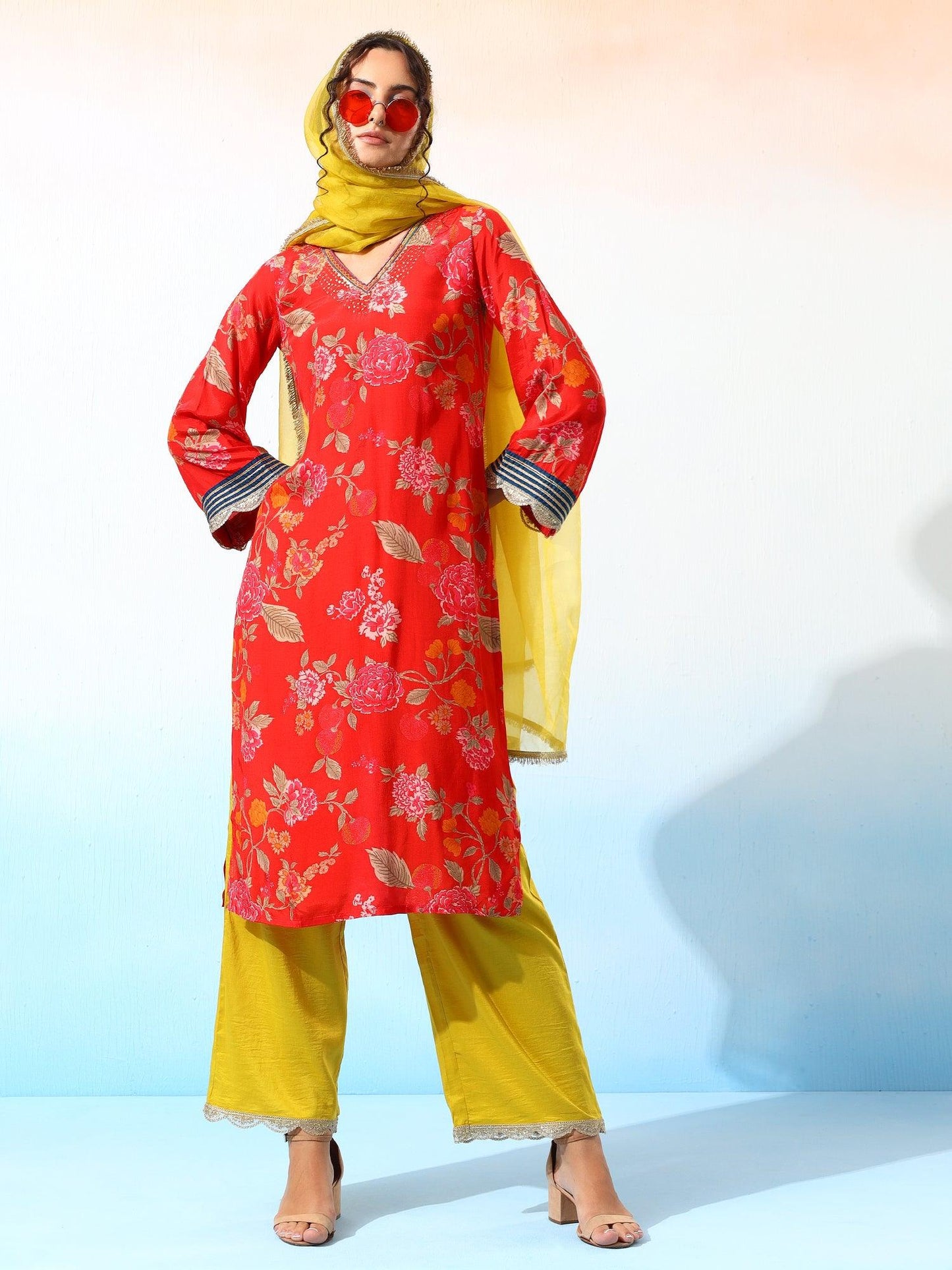 Aarya Muslin Floral Kurta Set