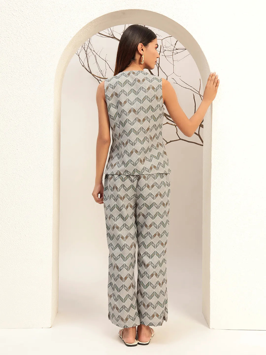 Grey Printed with V-Neck Causal Tunic & Trouser With Waistcoat Co-Ords