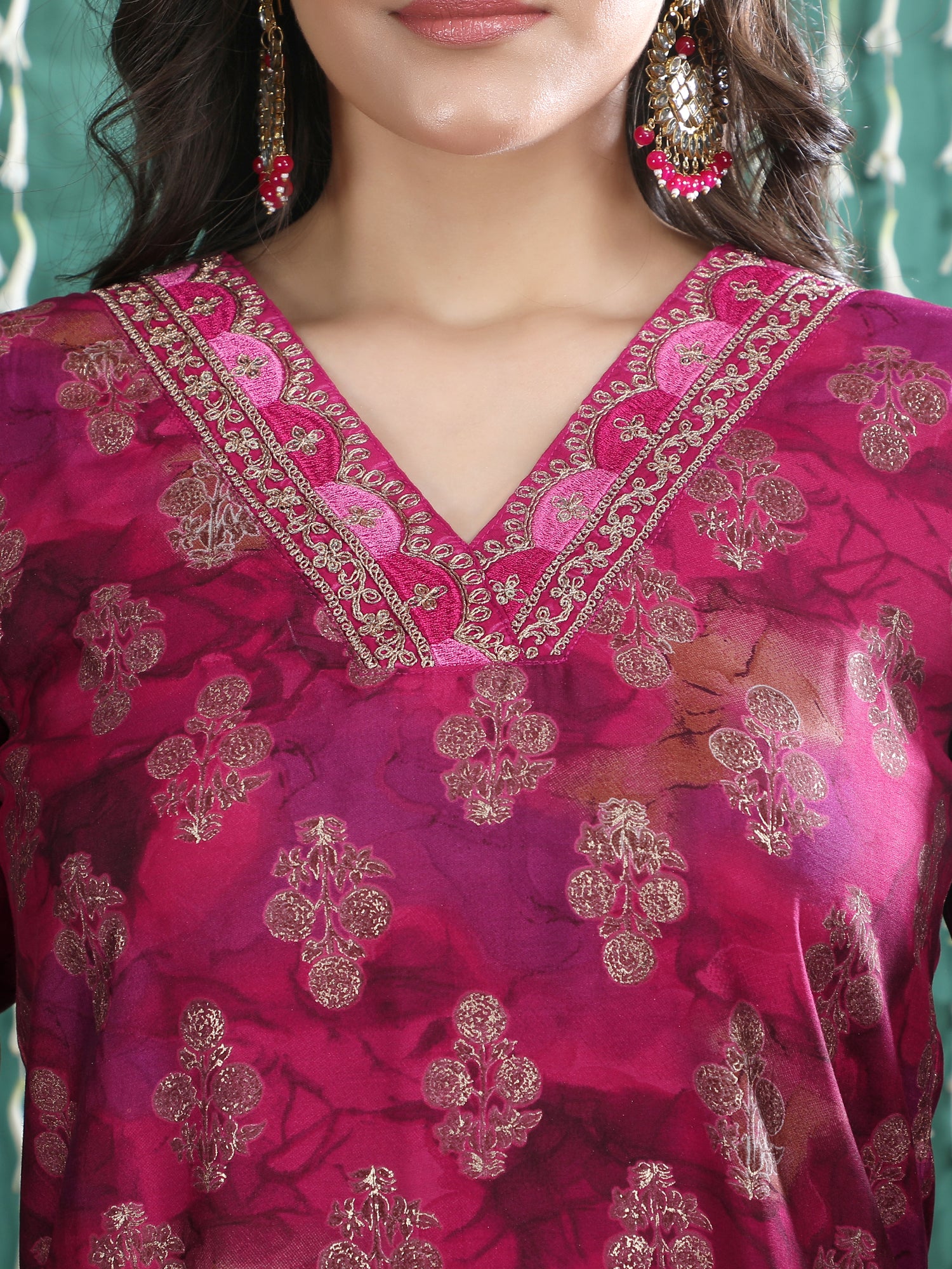 Women Ethnic Motifs Printed Regular Thread Work Kurta with Trousers & With Dupatta