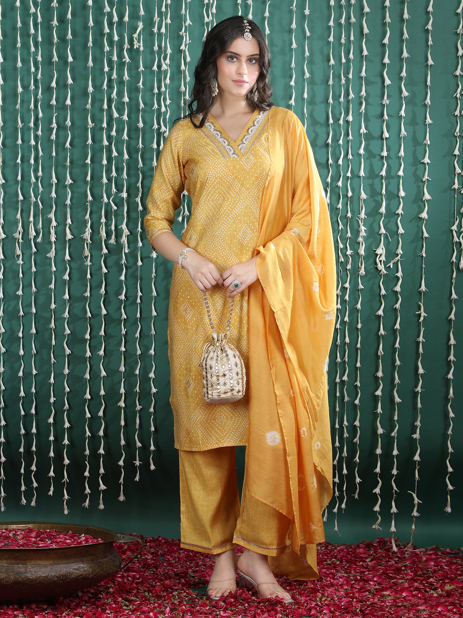 Women Ethnic Motifs Printed Regular Gotta Patti Kurta with Trousers & With Dupatta