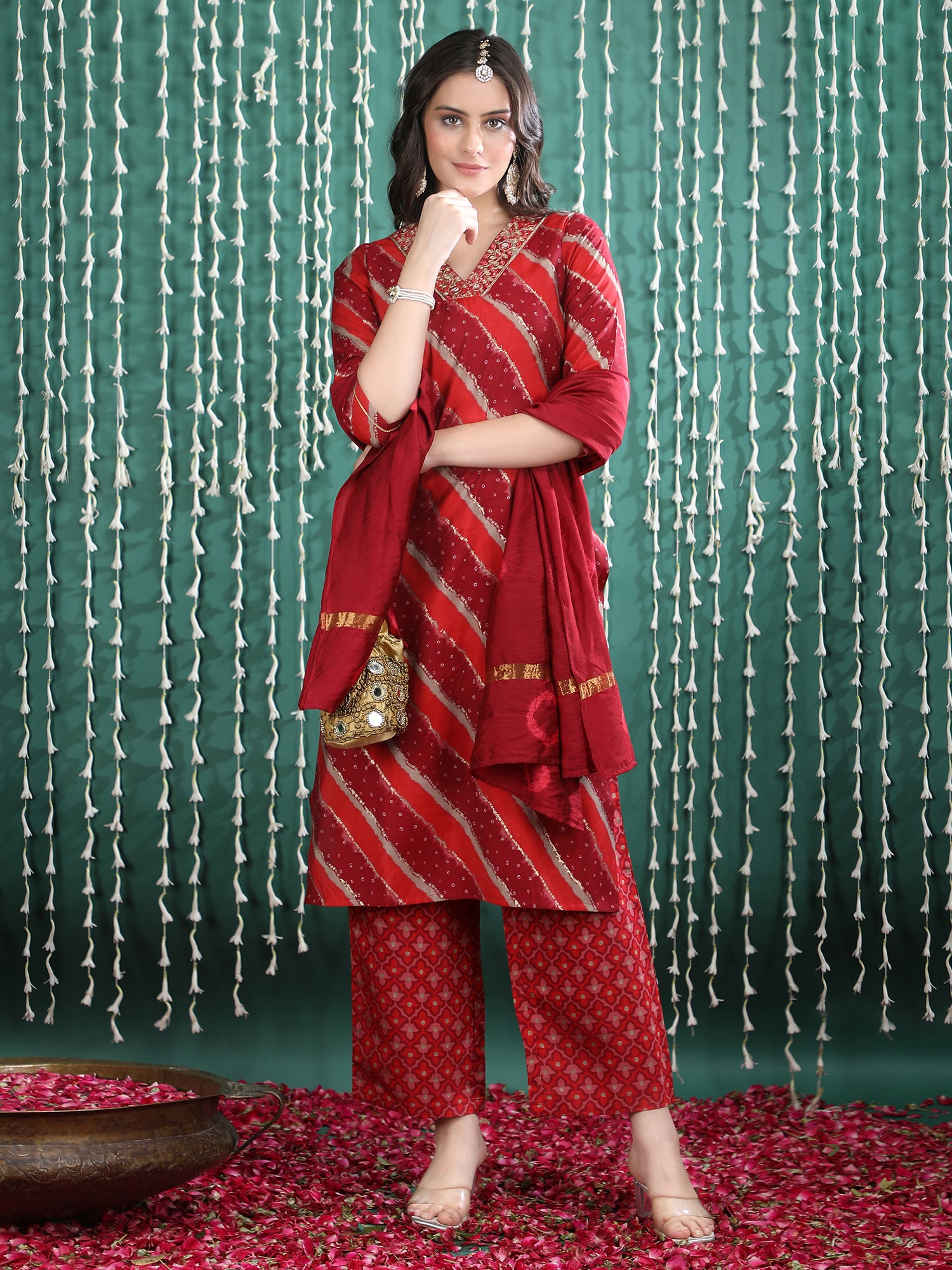 Women Printed Regular Thread Work Kurta with Trousers & With Dupatta