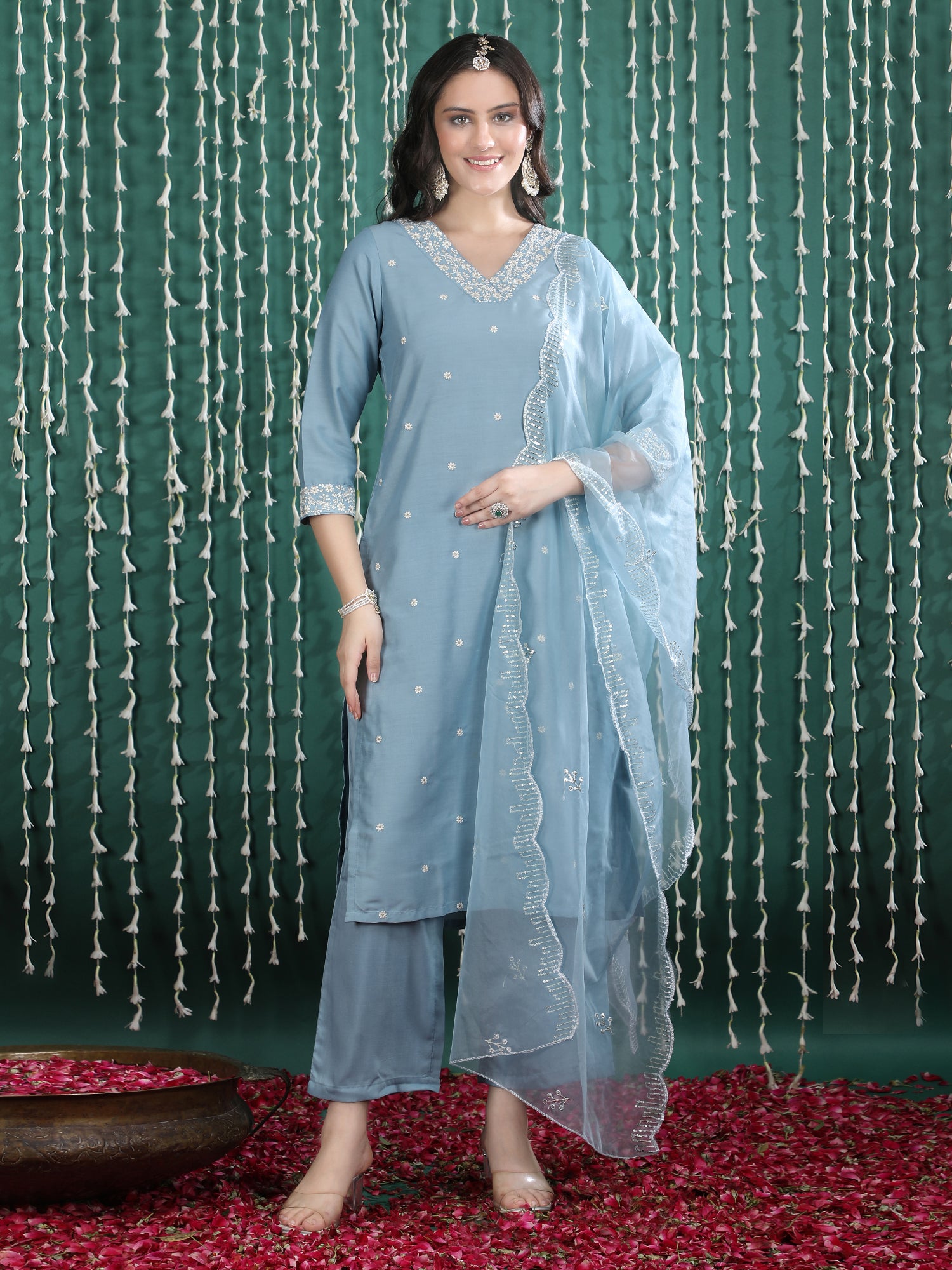 Women Ethnic Motifs Embroidered Regular Thread Work Kurta with Trousers & With Dupatta