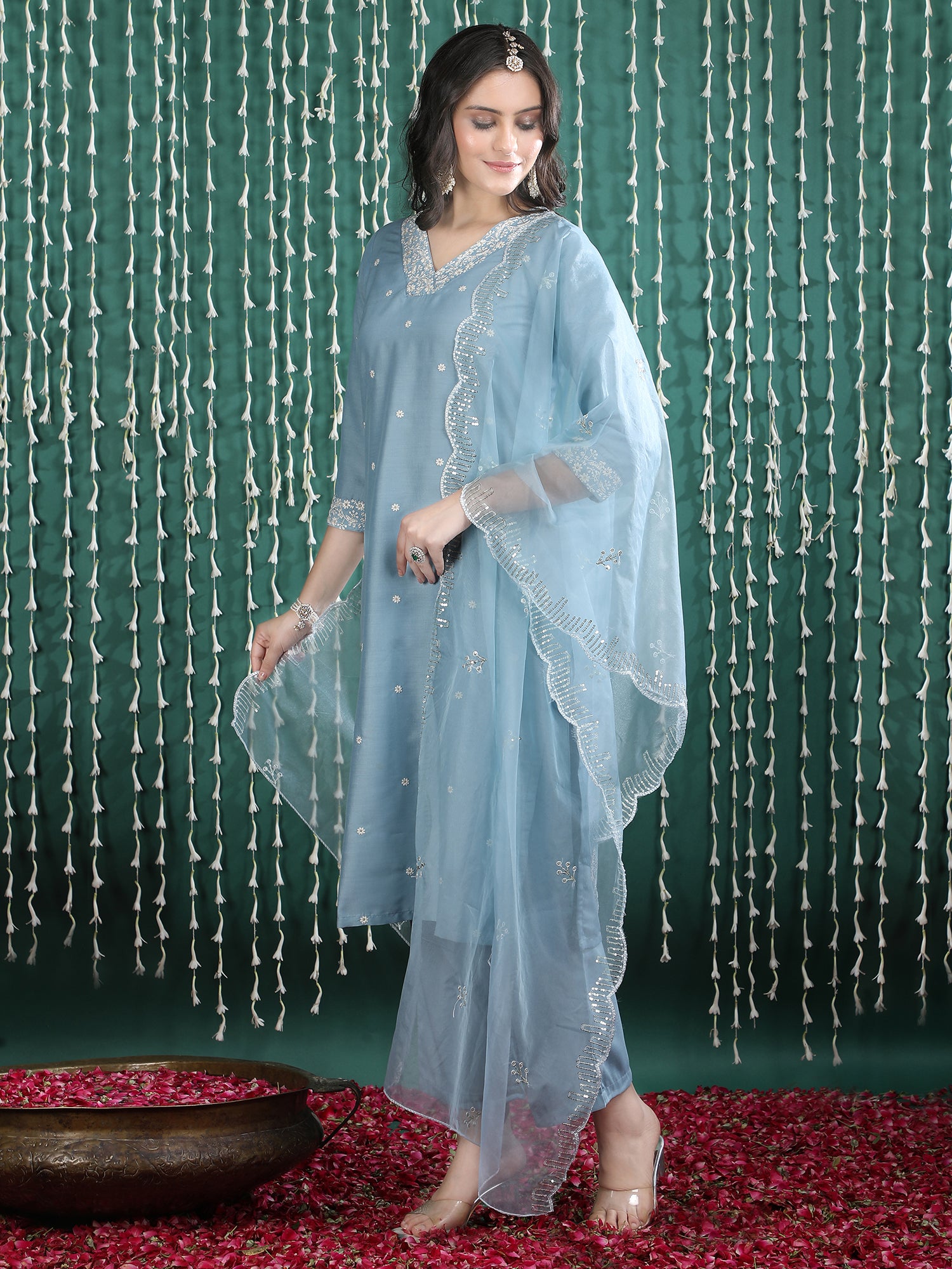 Women Ethnic Motifs Embroidered Regular Thread Work Kurta with Trousers & With Dupatta