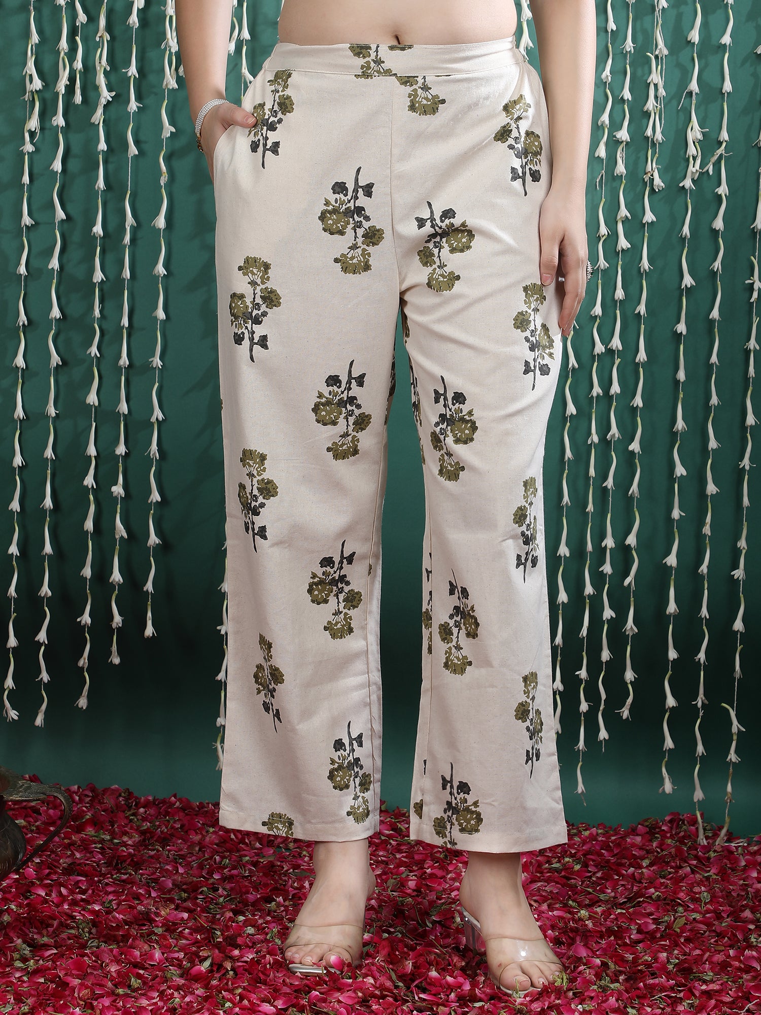 Women Floral Printed Regular Pure Cotton Kurta with Palazzos