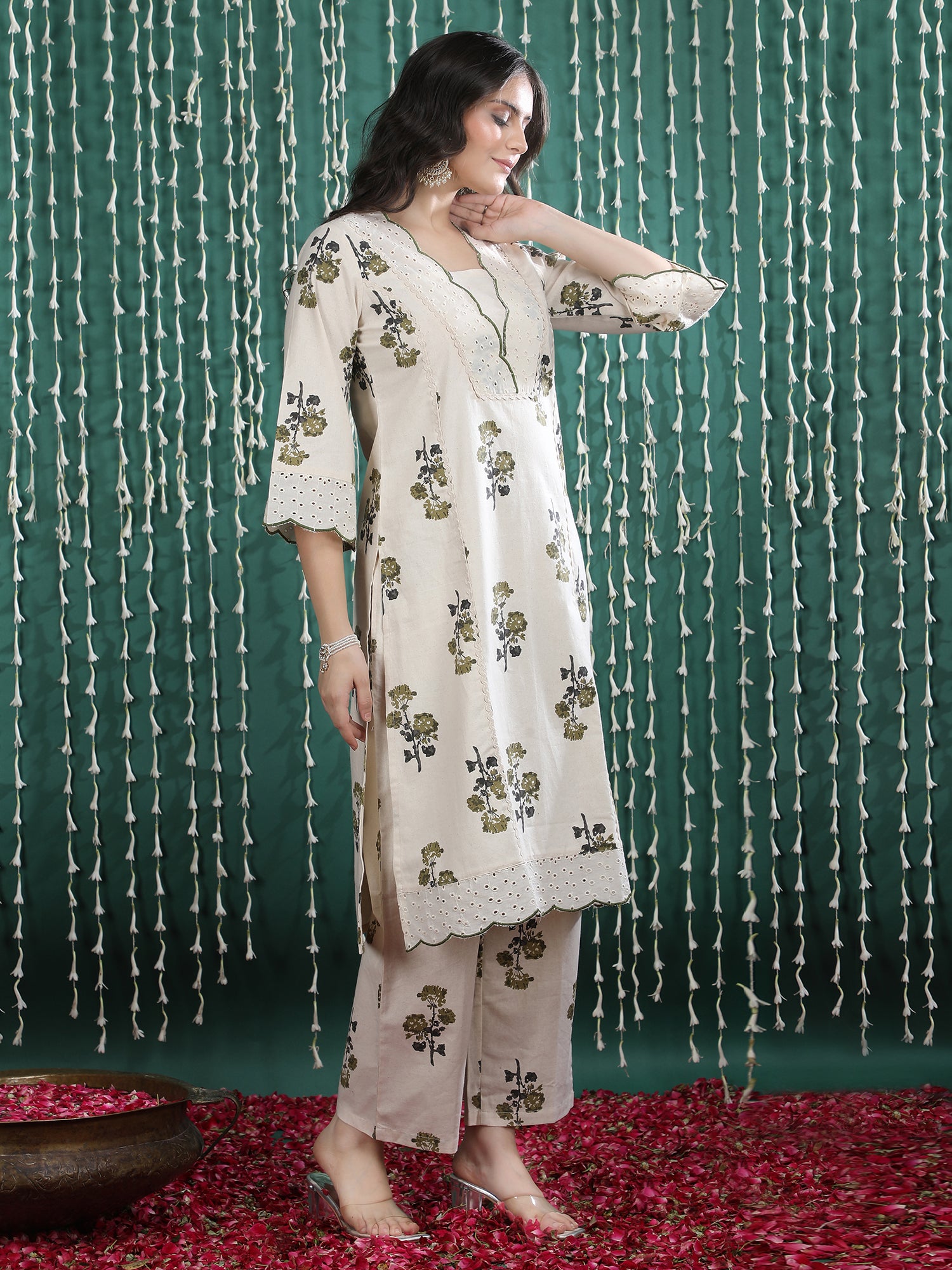 Women Floral Printed Regular Pure Cotton Kurta with Palazzos