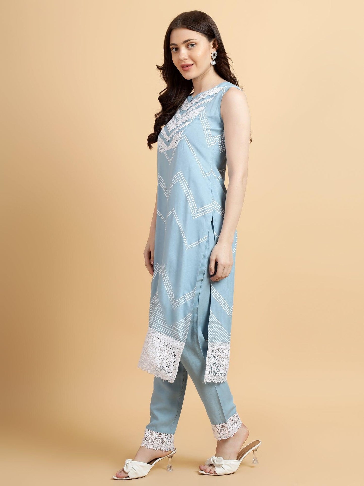 Bani Women Embroidered Rayon Kurta with Trouser & Dupatta Set