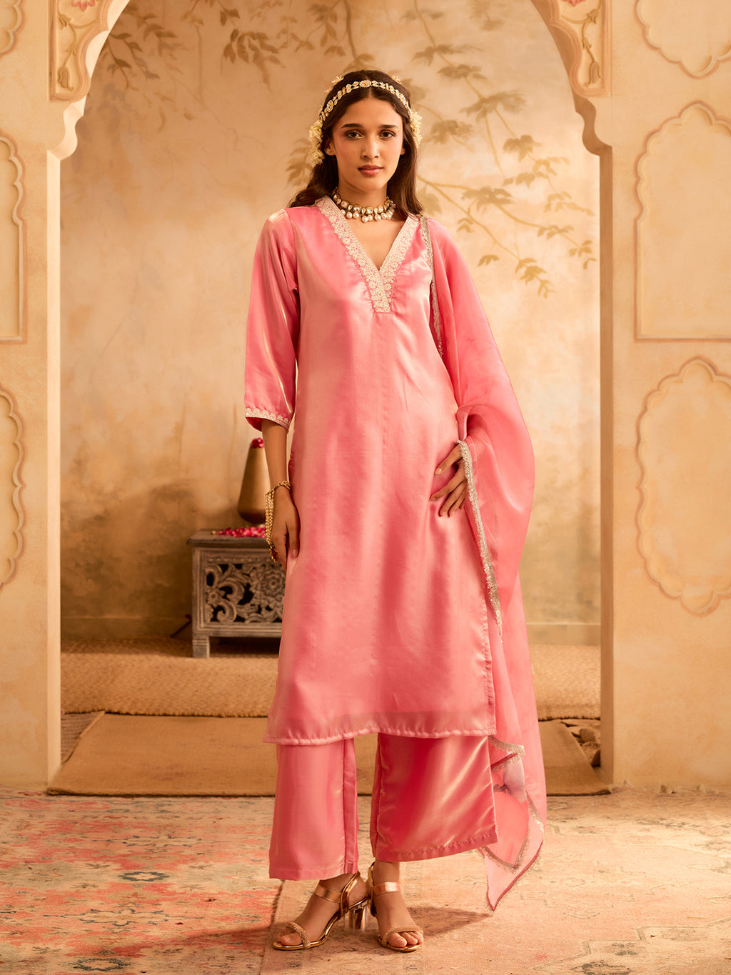 Gulaabi Afsana Pink Embroidered Kurta Set