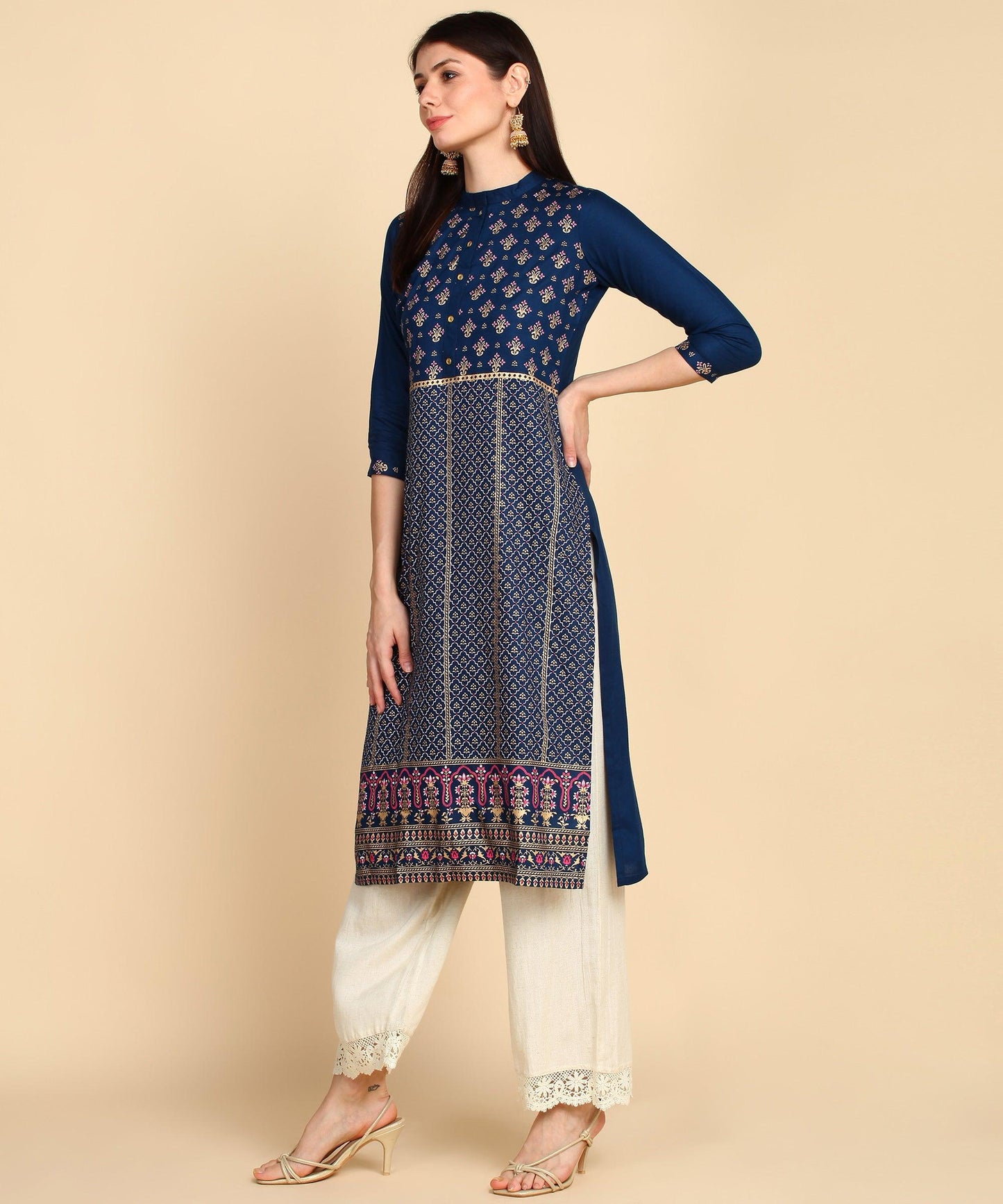 Bani Women Flower Print Women Kurti