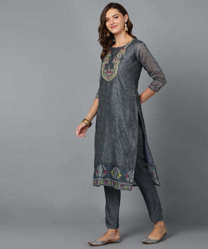 Bani Women Kurta Pant Set with Dupatta Grey