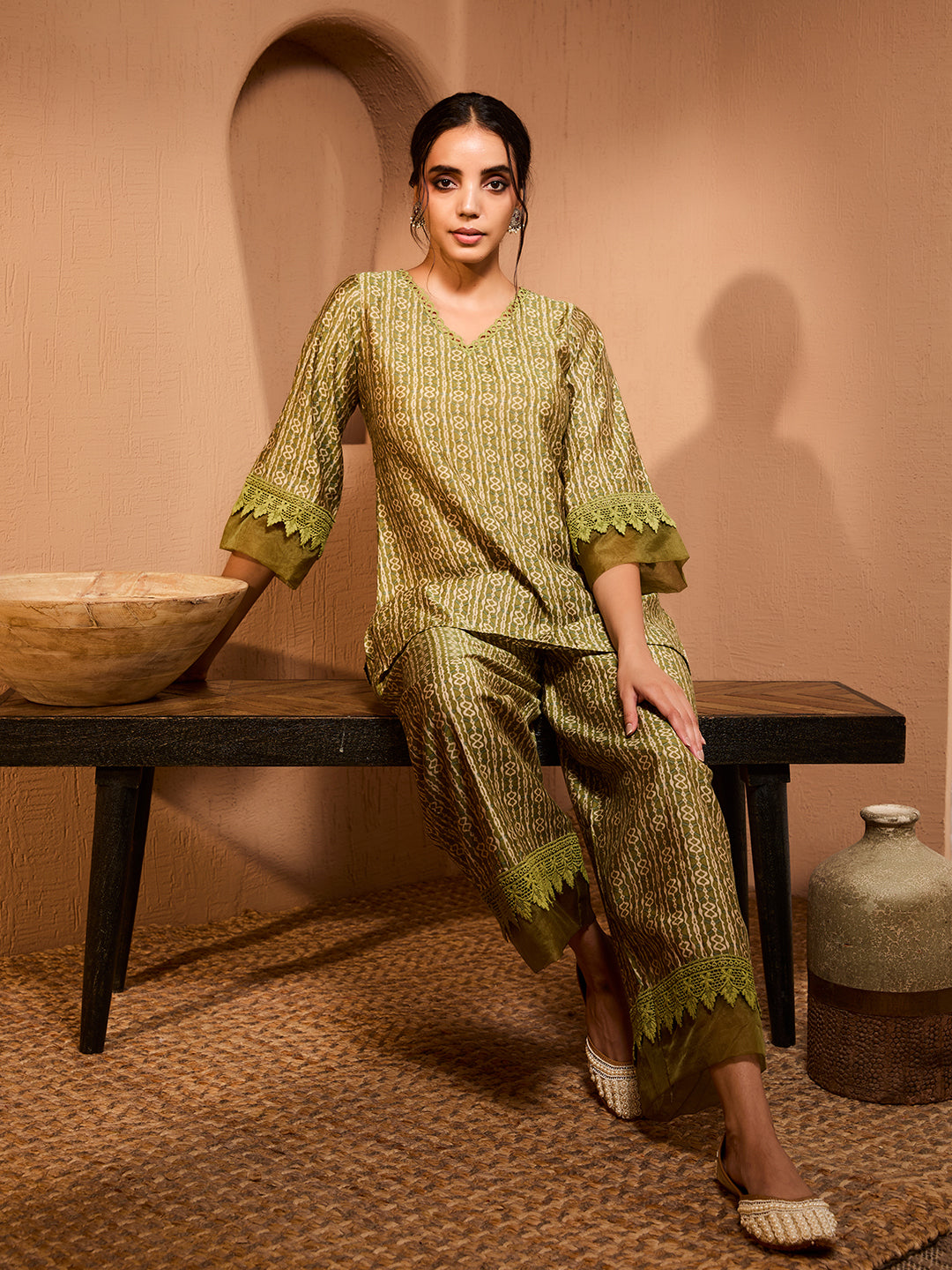Bani Women Elegant Green Tunic & Palazzo Co-Ord Set