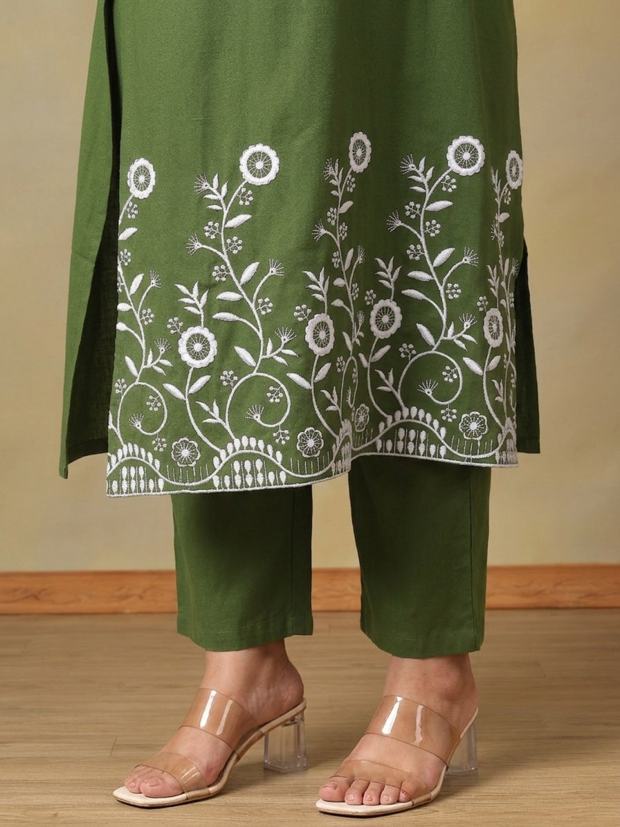 Women Floral Embroidered Regular Thread Work Pure Cotton Kurta with Palazzos & With Dupatta