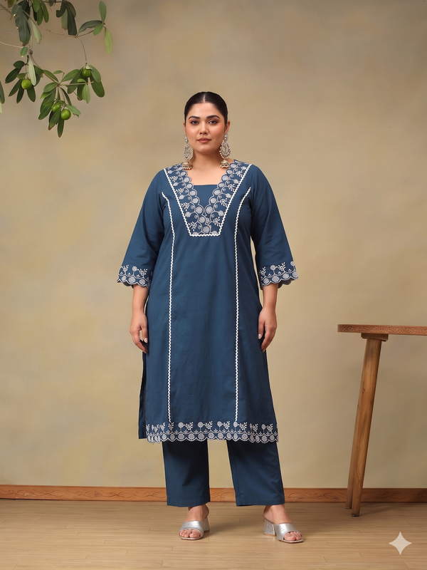 Plus Size Ethnic Motifs Thread Work Pure Cotton Kurta with Trousers