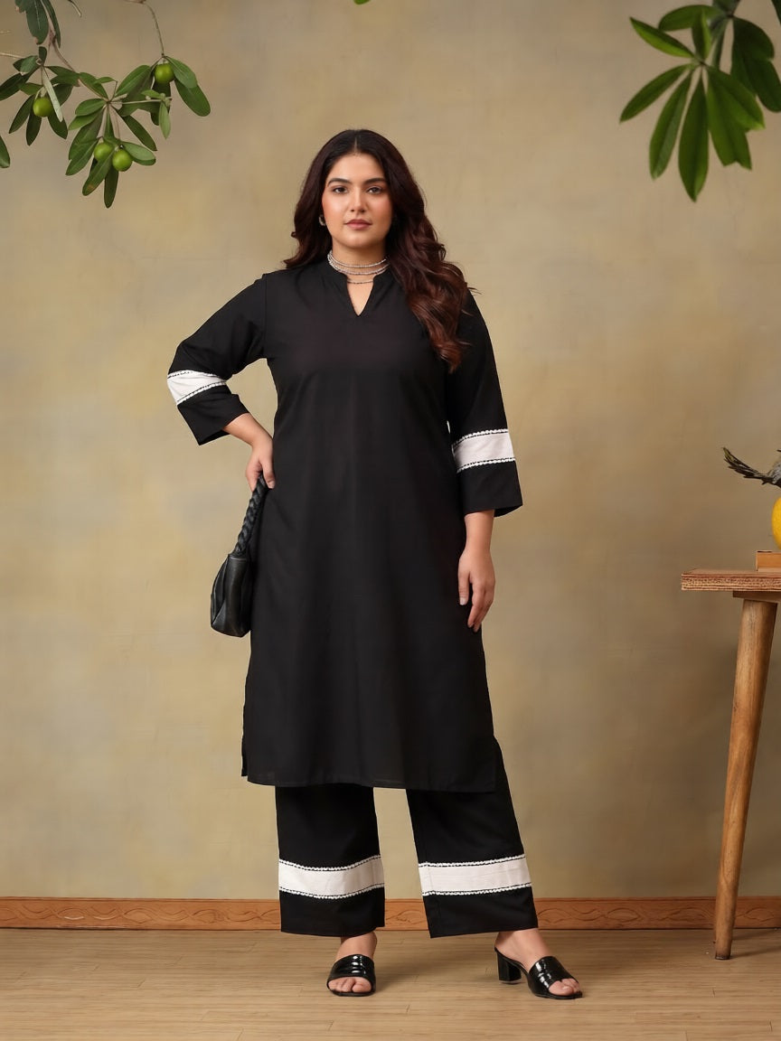 Women Plus Size Kurta with Trousers