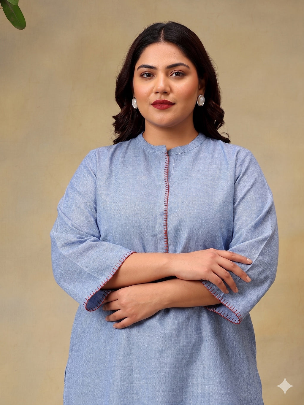Plus Size Women Regular Thread Work Linen Kurta with Trousers