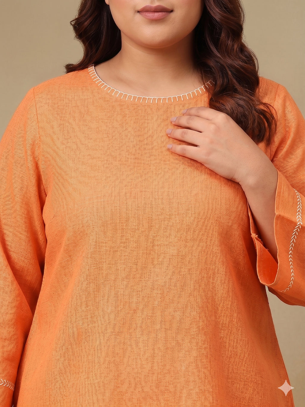 Plus Size Women Regular Thread Work Linen Kurta with Trousers