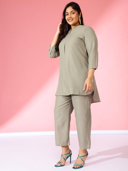 Plus Size Women Embroided Co-Ord Set Grey