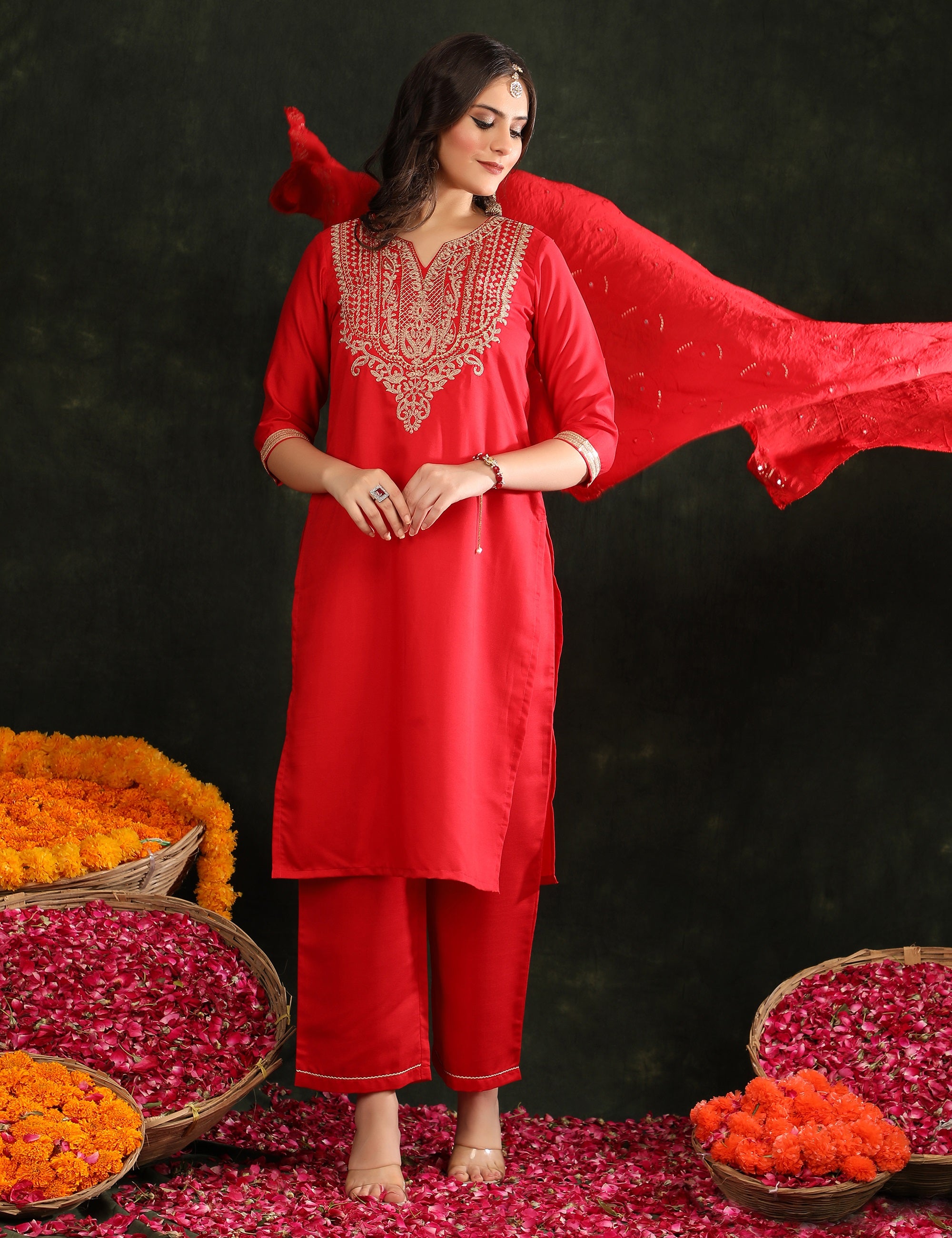 Women Ethnic Motifs Embroidered Regular Thread Work Kurta with Trousers & With Dupatta