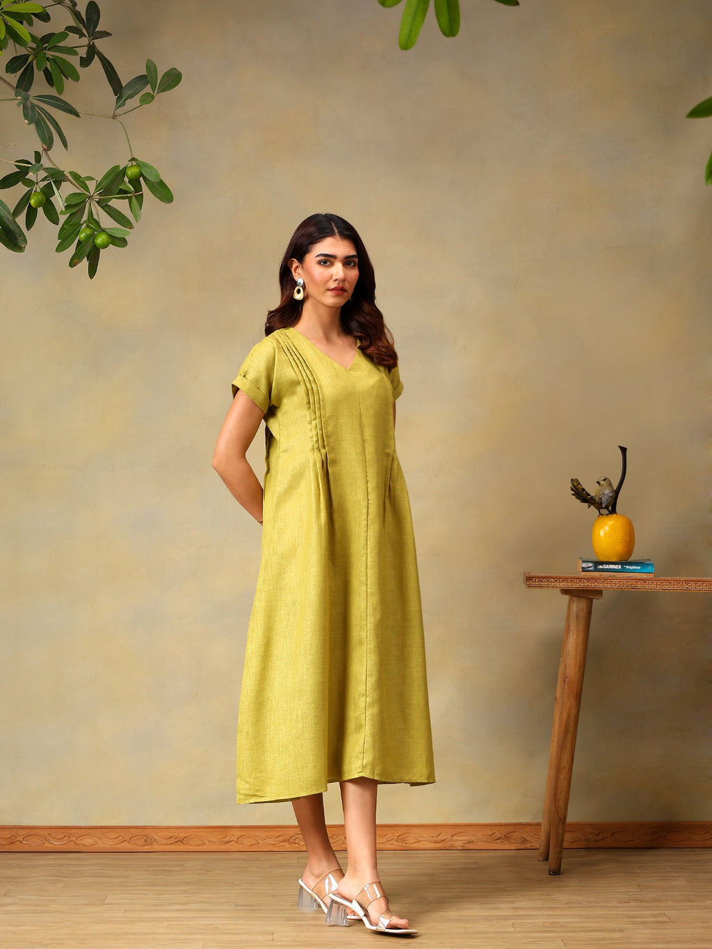 Women Green Short Sleeve Midi Dress