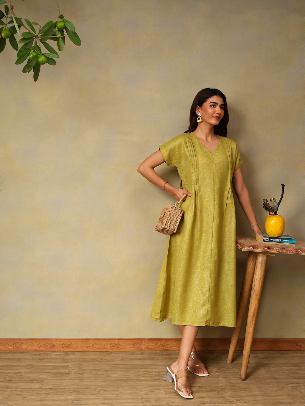 Women Green Short Sleeve Midi Dress