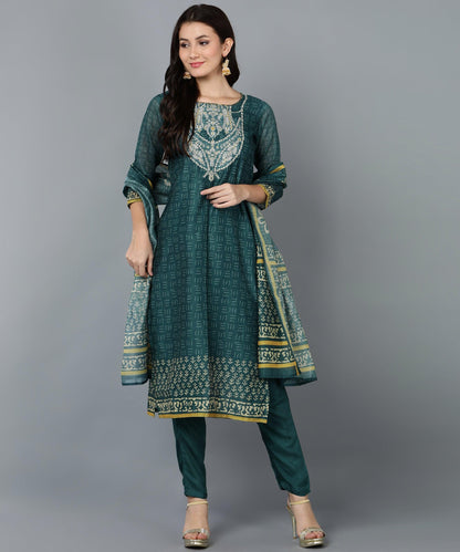 Bani Women Yoke Embroided Kurta Pant Set with Dupatta Rust & Teal