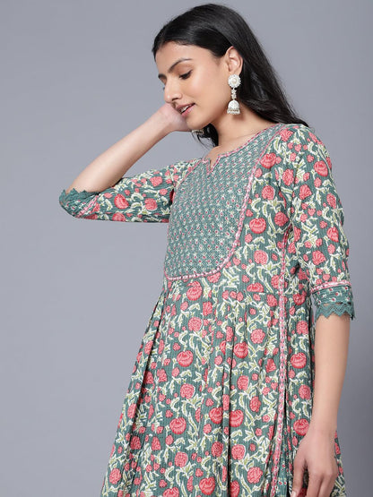 Bani Women Floral Printed Pleated Sequinned Pure Cotton Kurta with Trousers & with Dupatta