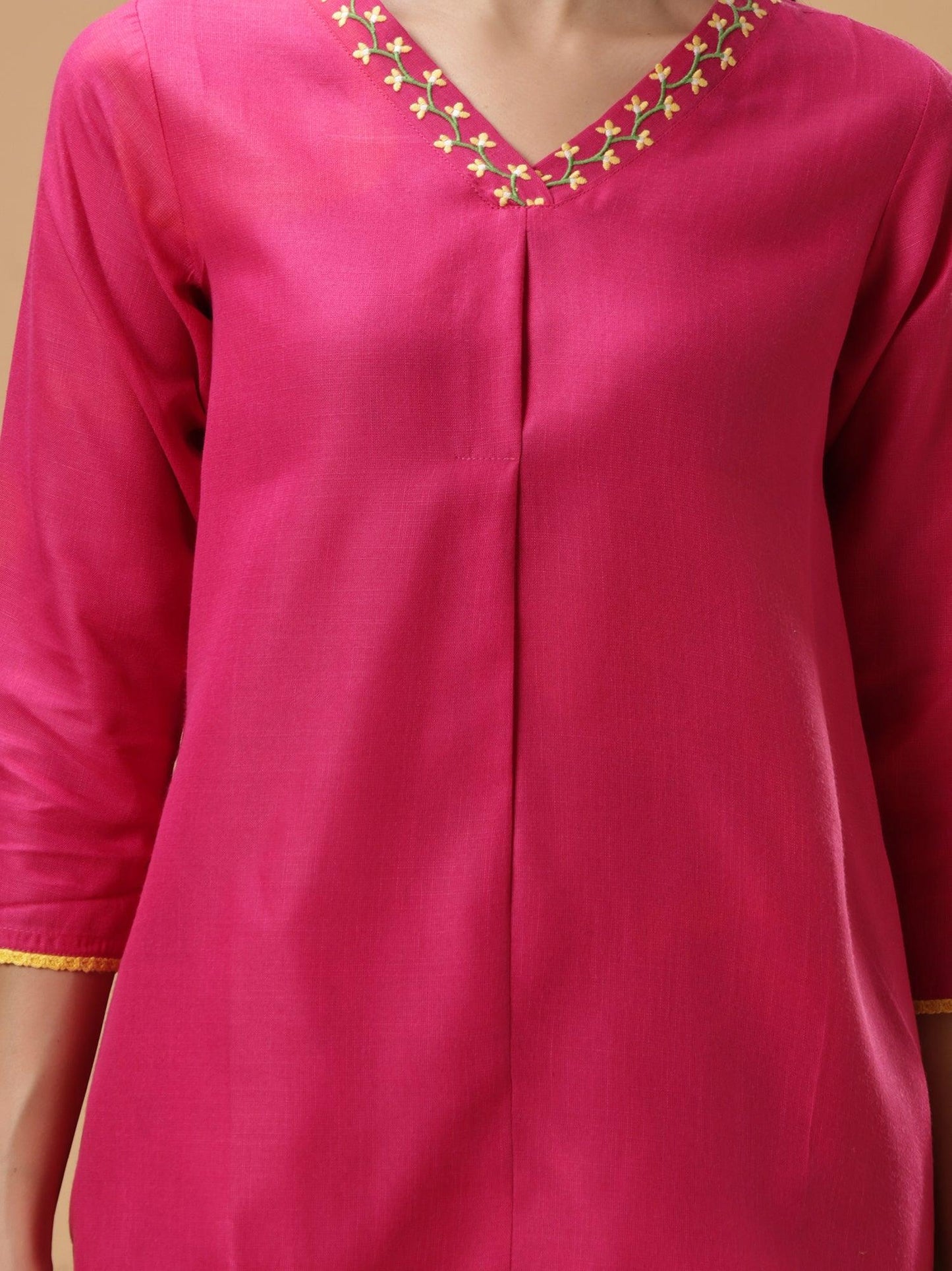 Womens V-Neck Tunic with Trousers