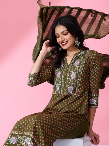 Bani Women Printed Women Kurta Suits Set