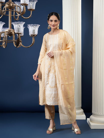 Ethnic Motifs Printed Kurta With Trousers & Dupatta