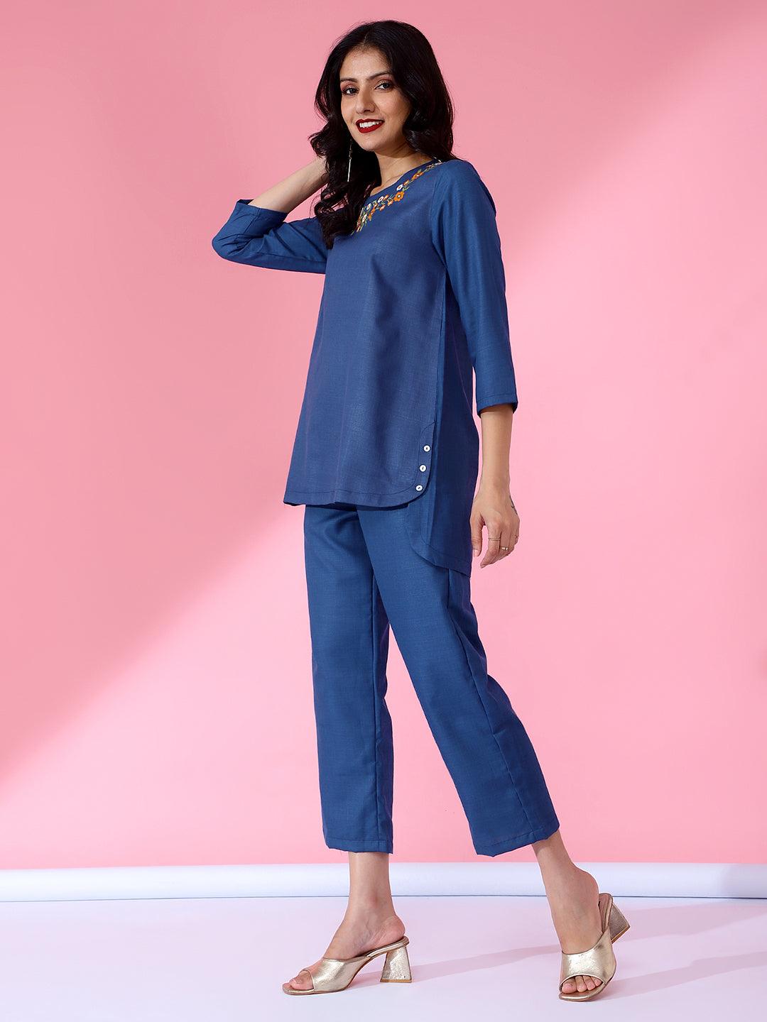 Embroidered Women Embroided Co-Ord Set Blue