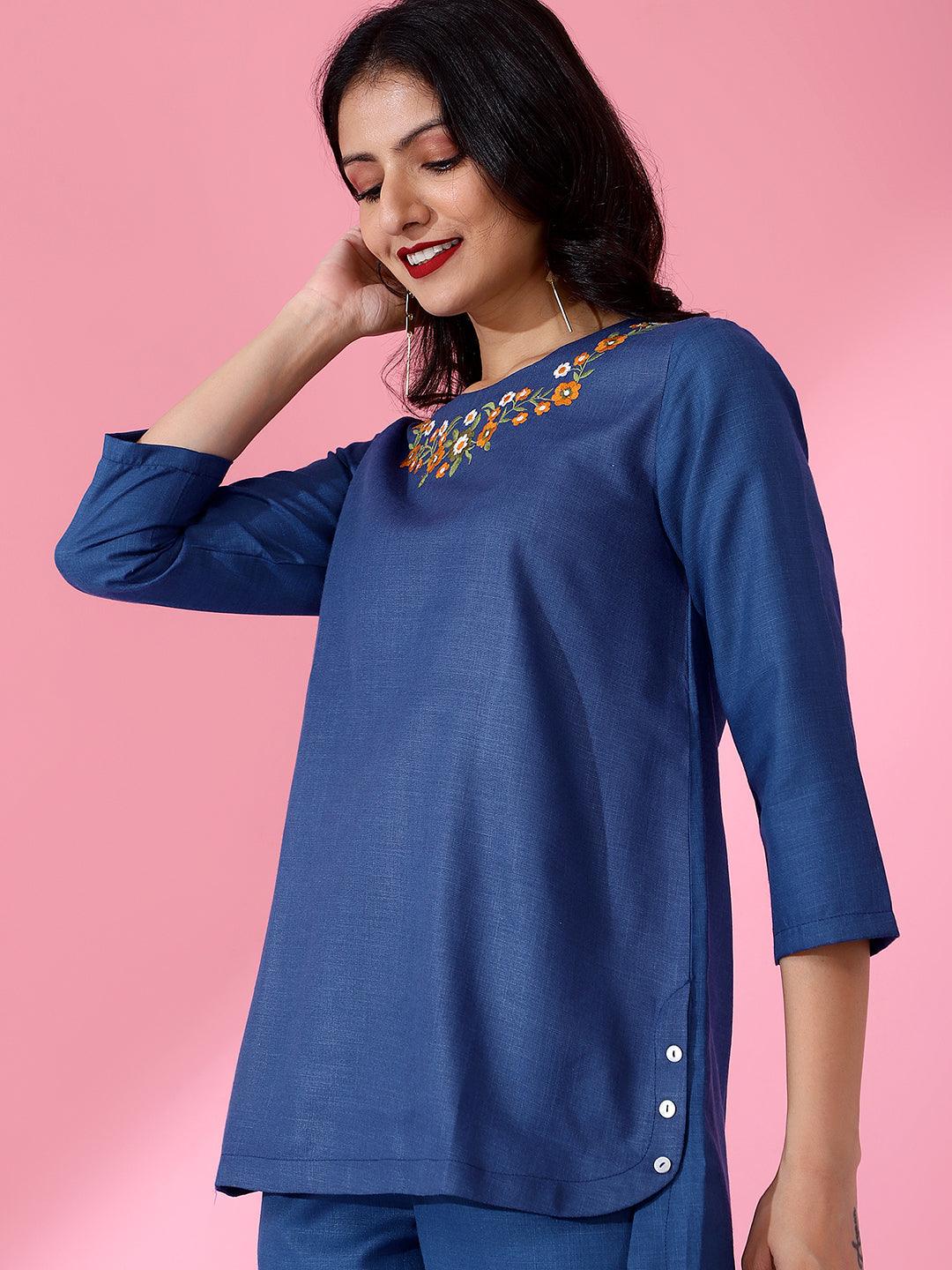 Embroidered Women Embroided Co-Ord Set Blue