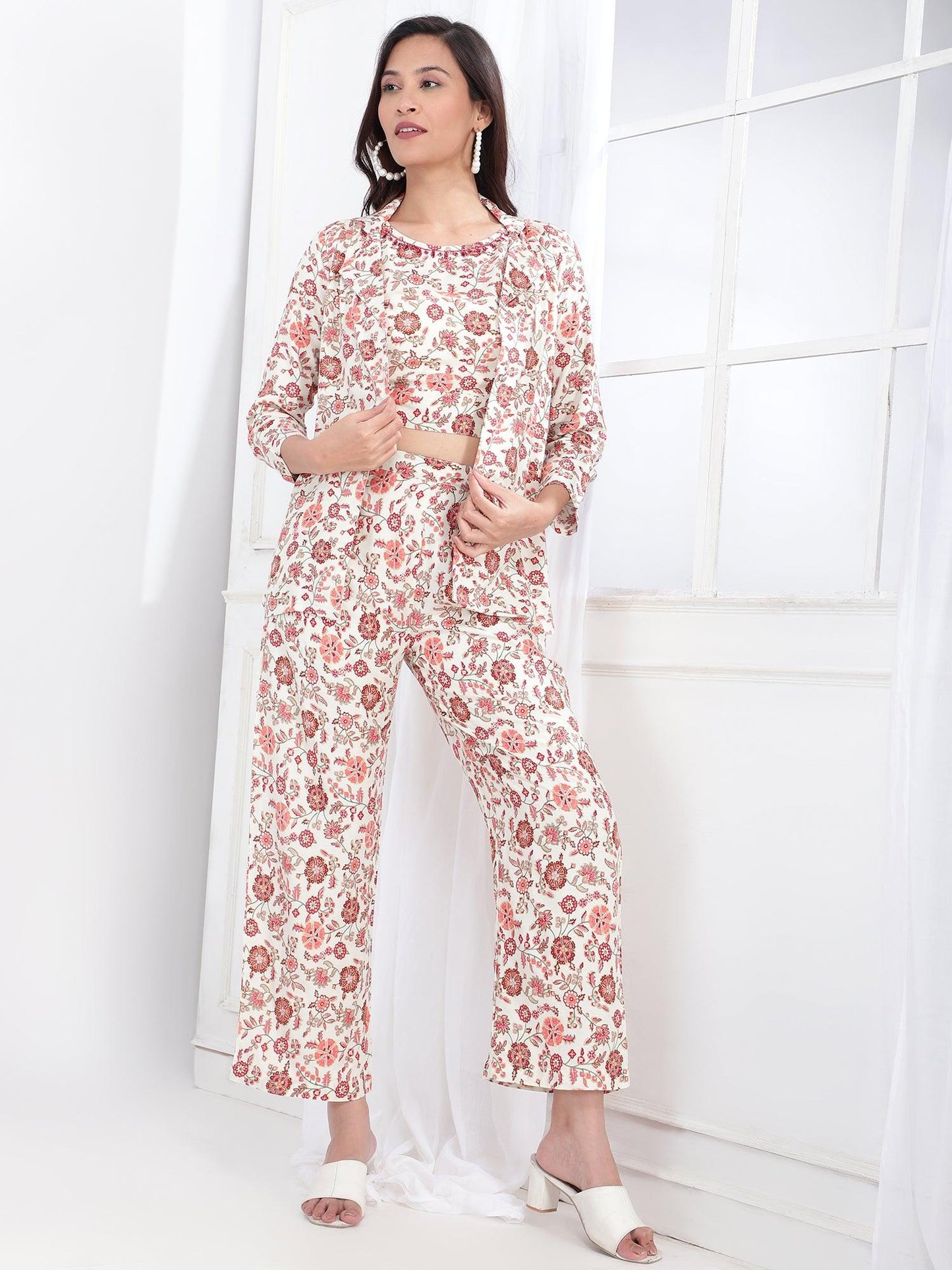 Printed Womens 3 Pec's Co-Ord Set With Shrug