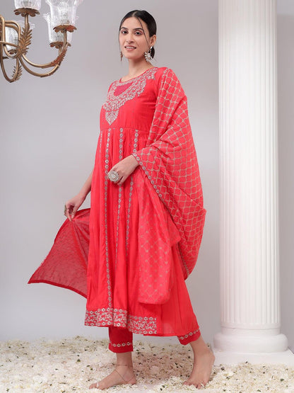 Floral Embroidered Regular Sequinned Pure Cotton Kurta with Sharara & Dupatta