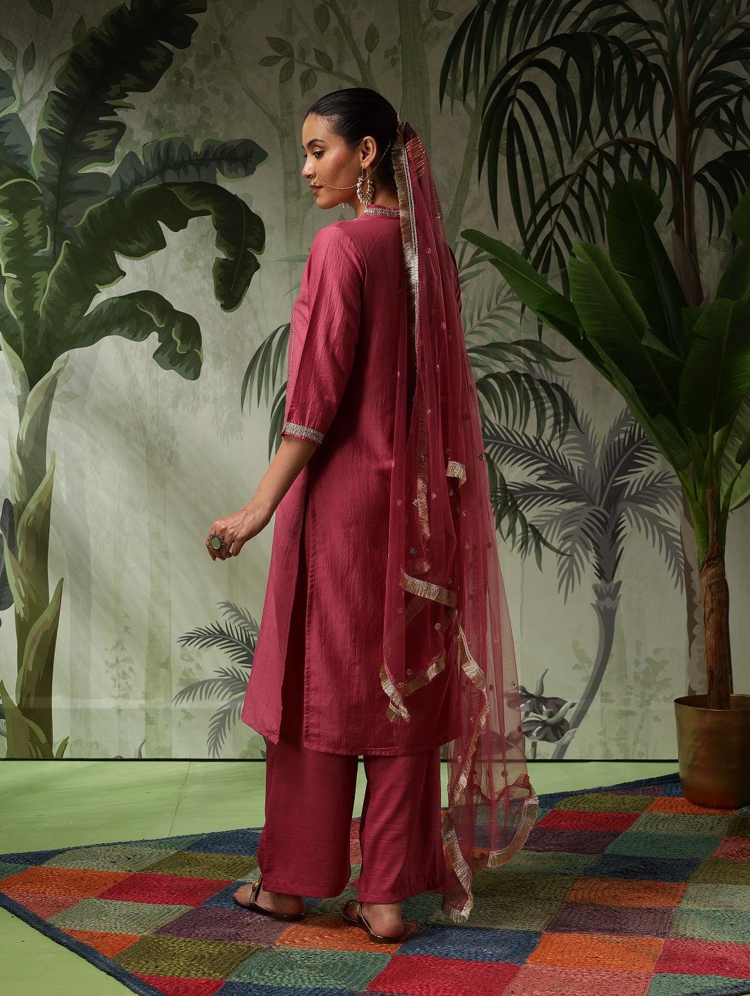 Chandni Muslin Pink Embroidered Kurta Set