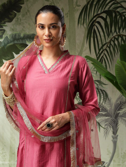 Chandni Muslin Pink Embroidered Kurta Set