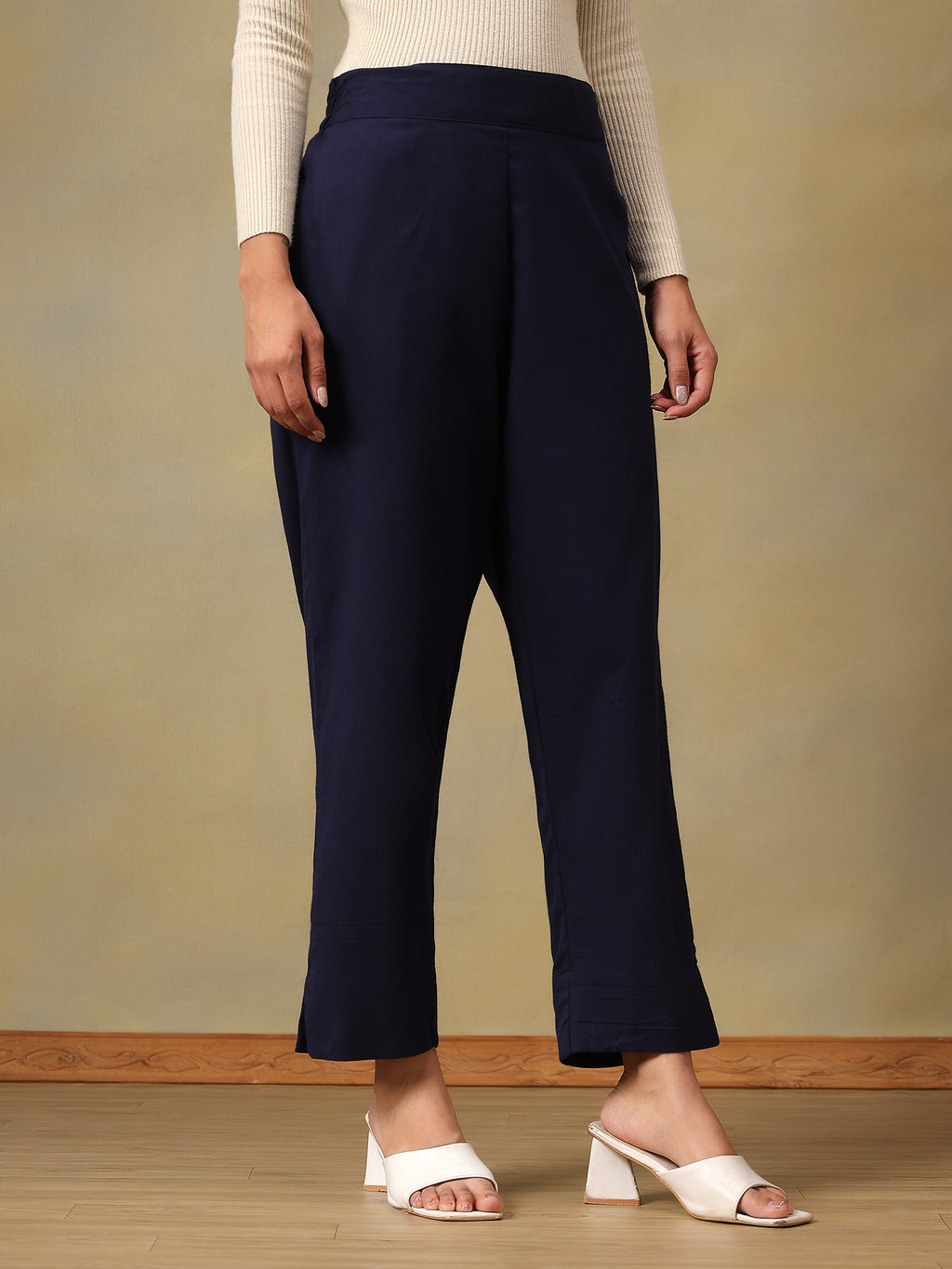 Women's Classic Navy Slit-Hem Straight Fit Trousers