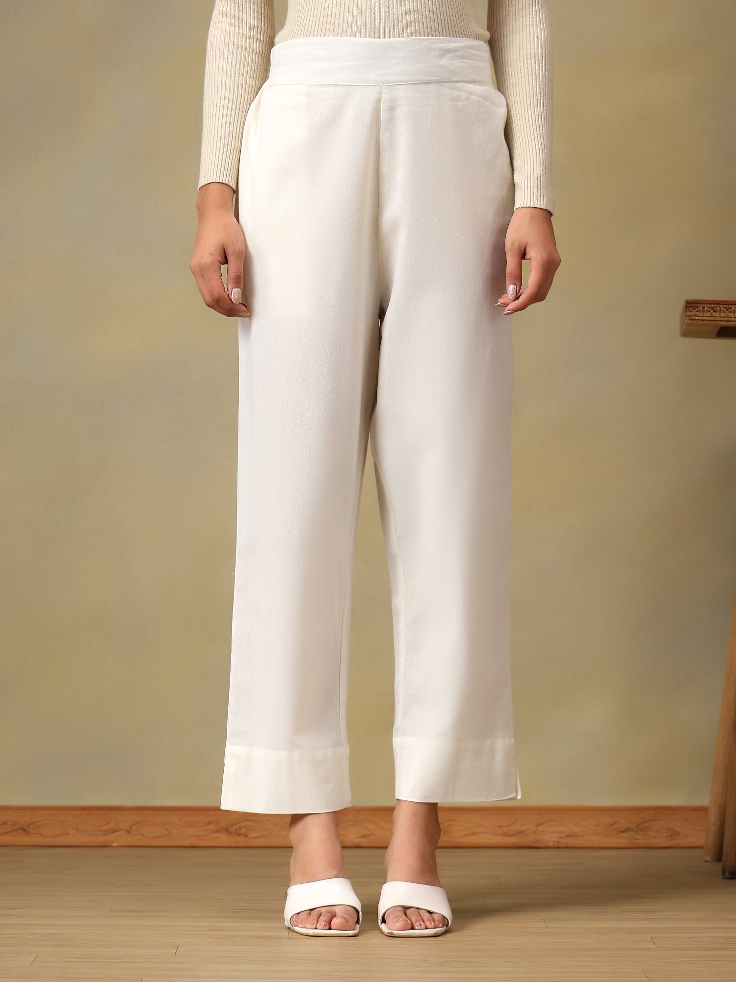Women's Classic Off White Slit-Hem Straight Fit Trousers