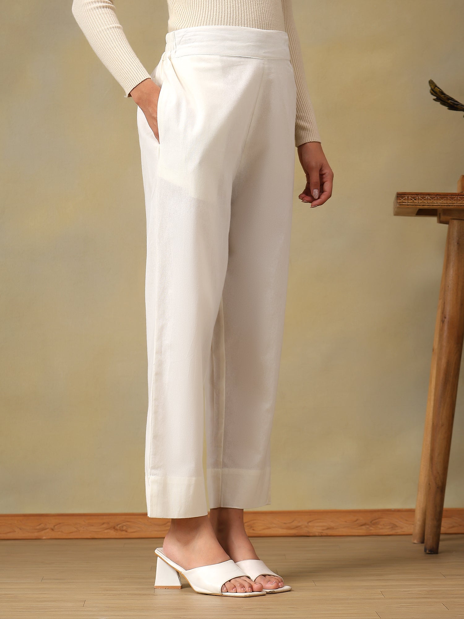 Women's Classic Off White Slit-Hem Straight Fit Trousers