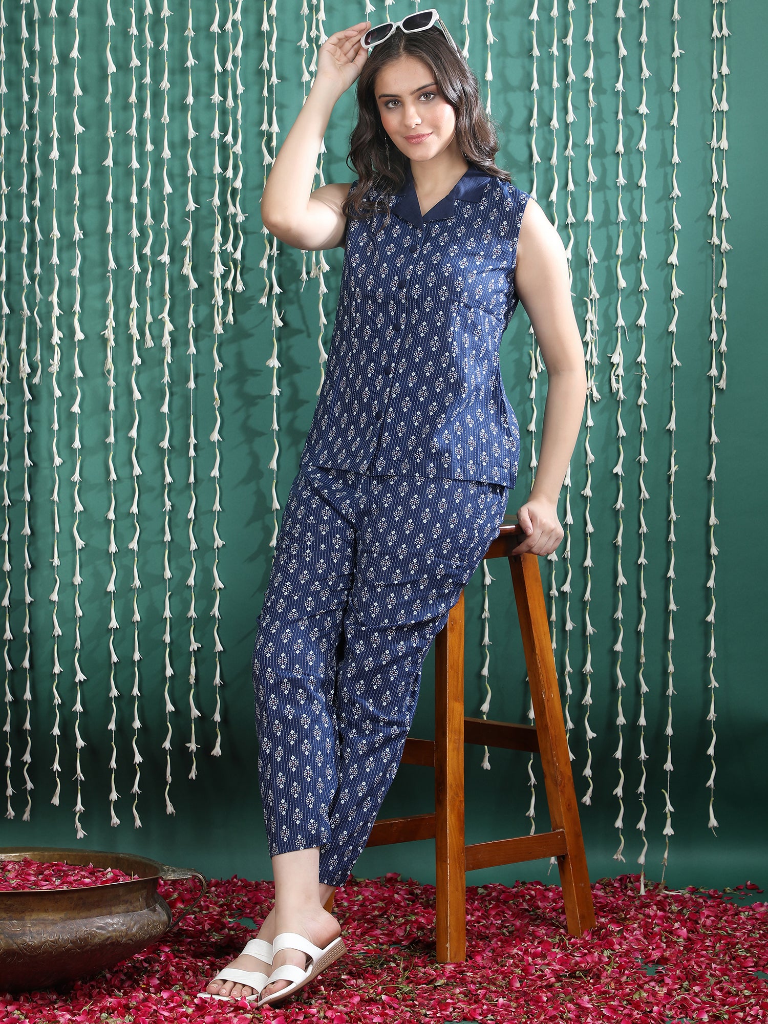 Blue Printed Sleeveless Shirt Collar Co-ord Set
